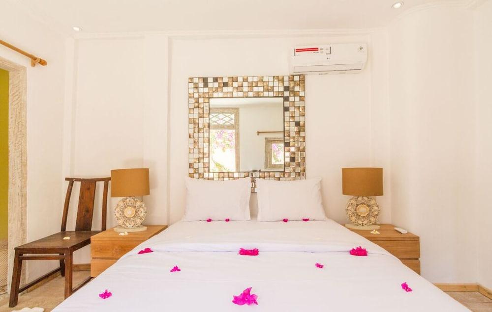 Avia Villa Resort Gili Meno Exterior foto