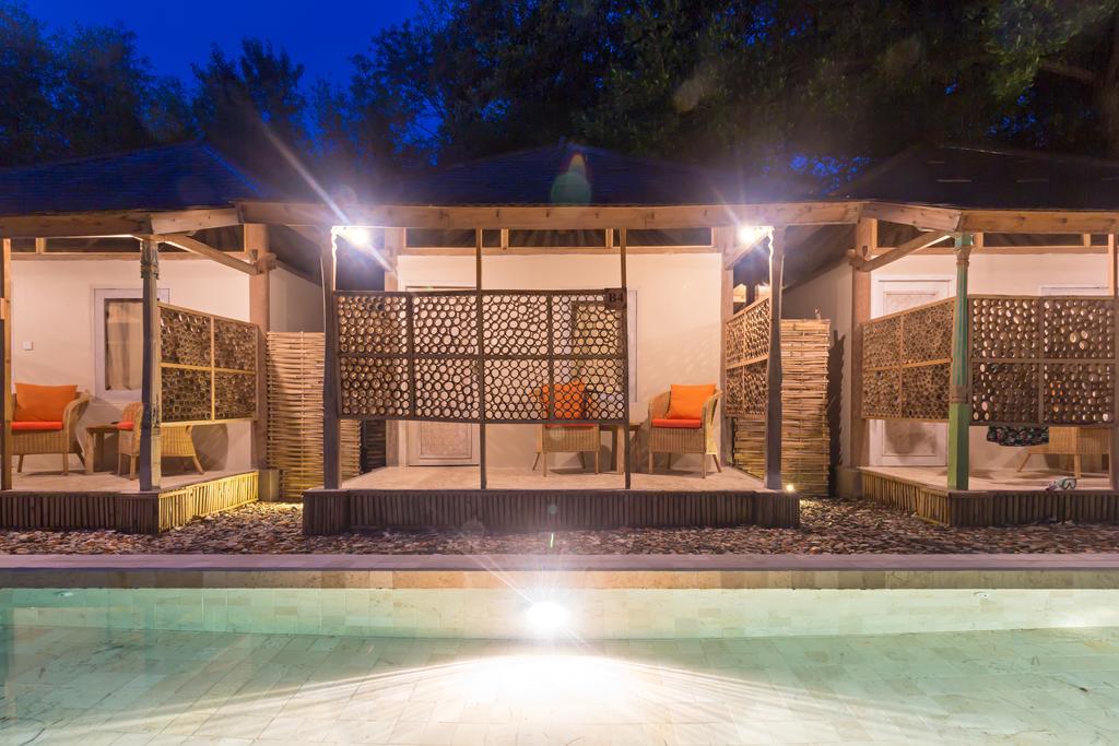 Avia Villa Resort Gili Meno Exterior foto